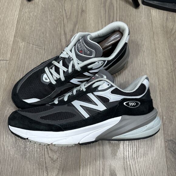 New Balance 990v6 Made in USA Black Silver Walking Running Sneaker Mens Size 9 - Picture 1 of 7